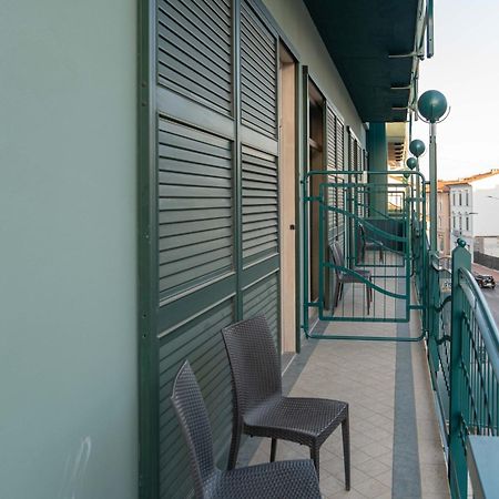 Hotel Ambrosiano Монтекатини Терме Екстериор снимка
