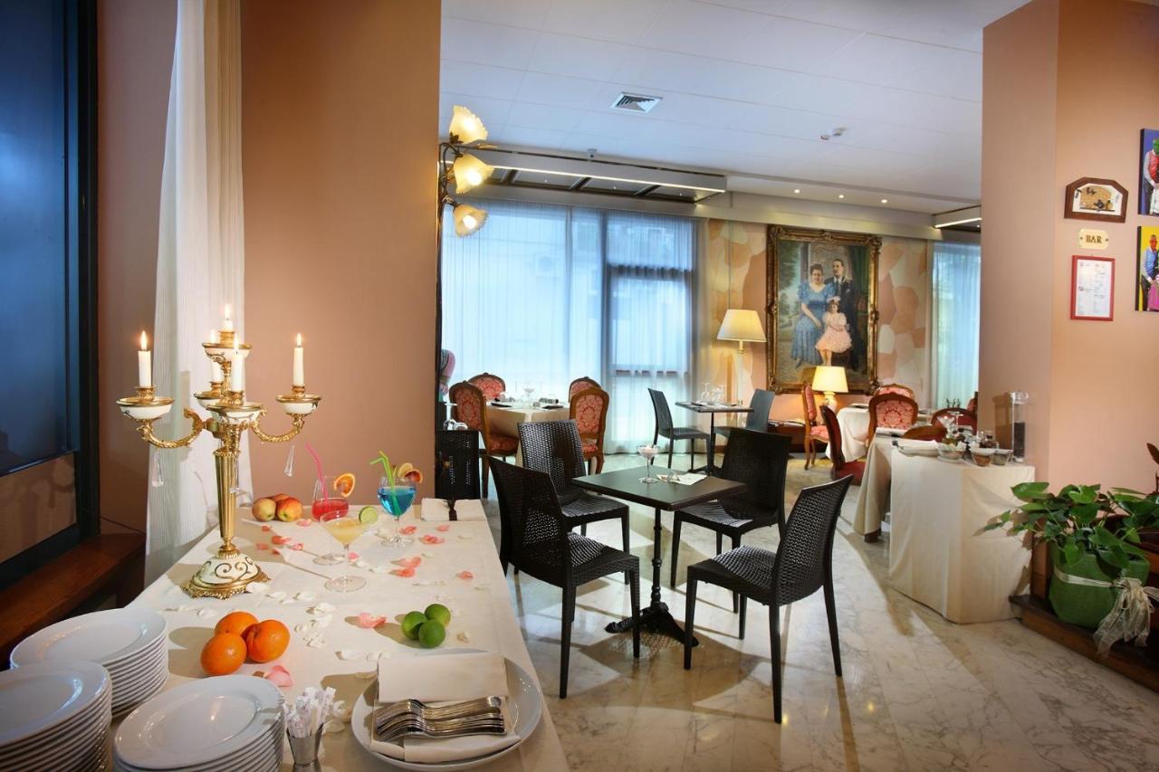Hotel Ambrosiano Монтекатини Терме Екстериор снимка