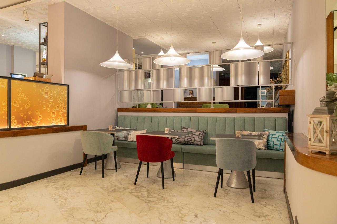 Hotel Ambrosiano Монтекатини Терме Екстериор снимка